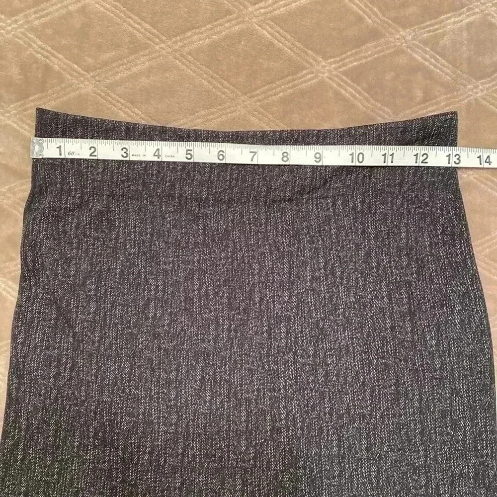 Muk Luks Dark Gray Heathered Look Leggings with Warm, Fuzzy Lining in Size L/XL.
